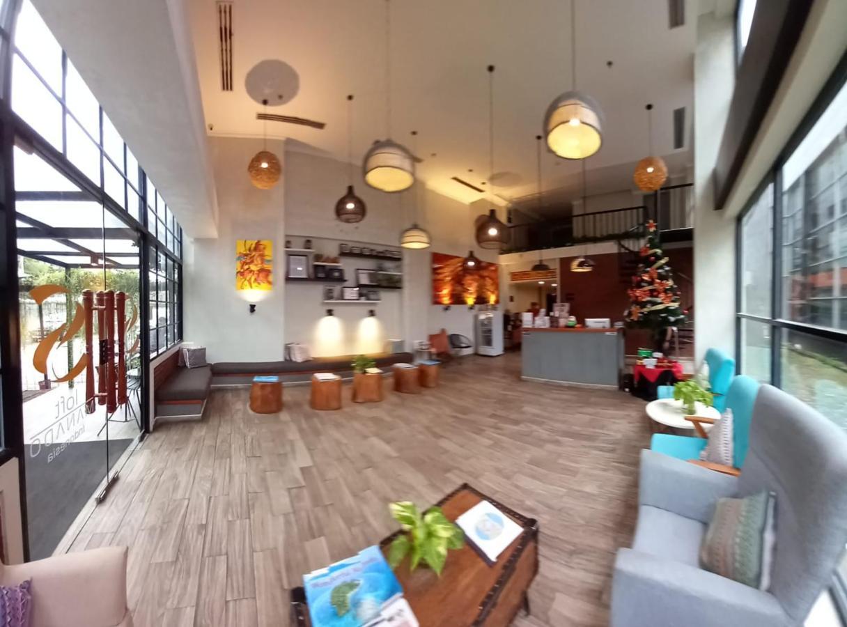 S Loft Manado Hotel Eksteriør billede