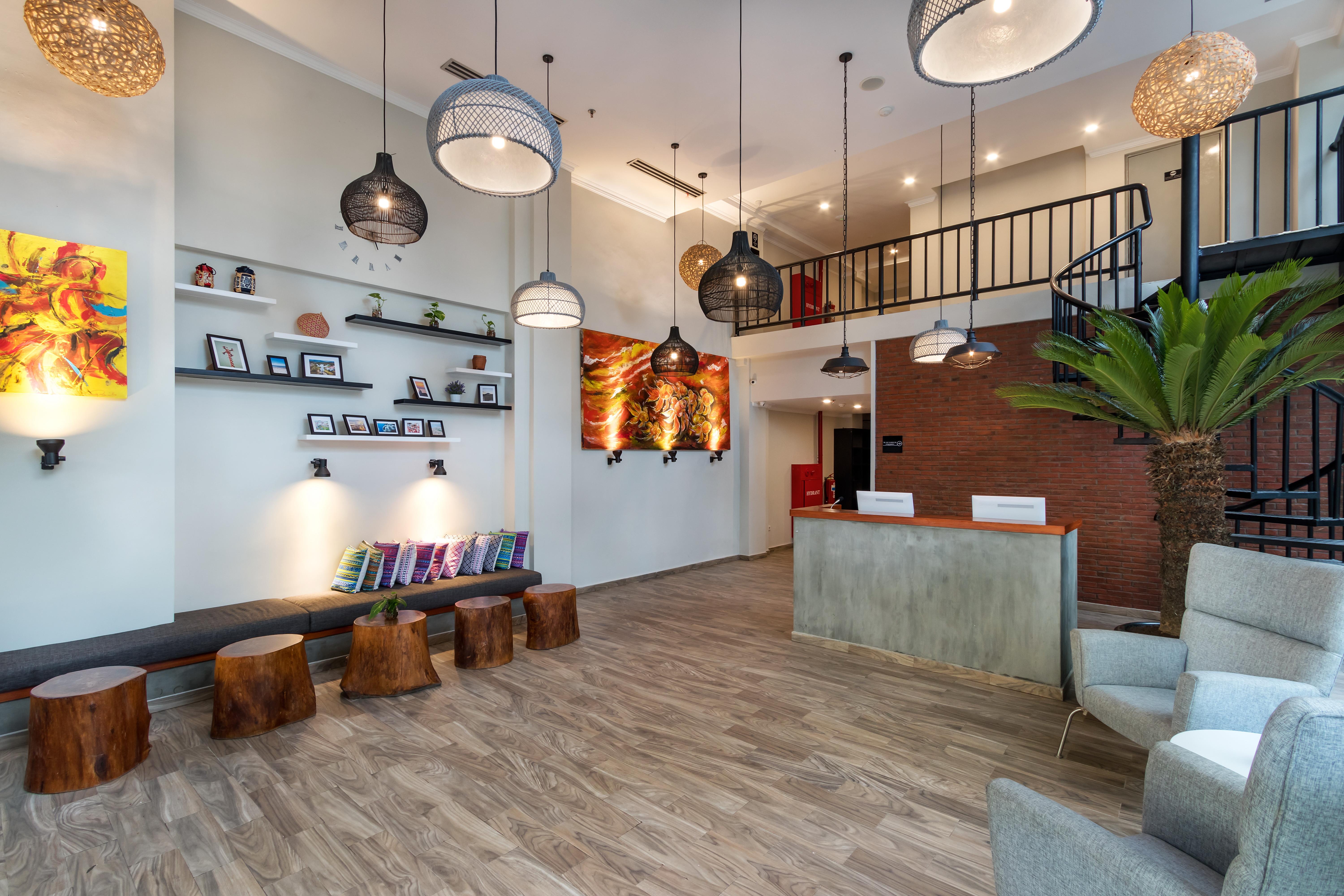 S Loft Manado Hotel Eksteriør billede