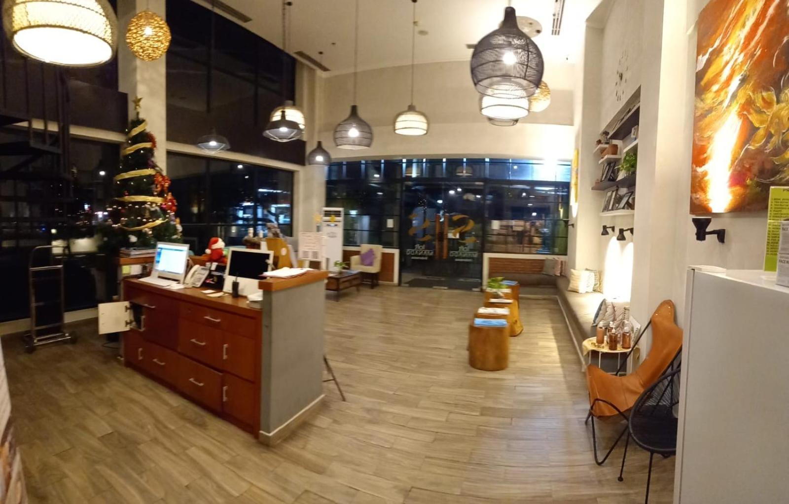 S Loft Manado Hotel Eksteriør billede